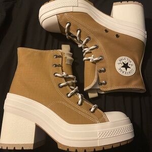 Converse Chunky Platform High-Top Boots in Tan